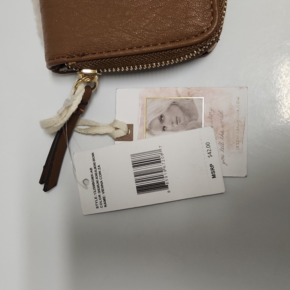 Jessica Simpson wallet - Picture 3 of 5